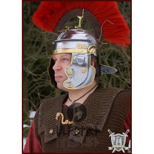 Capuche, armure cotte de maille, avec rivets - Casques romains